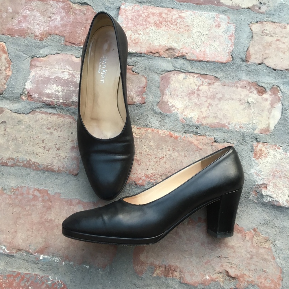 Vintage Calvin Klein heels, 7.5